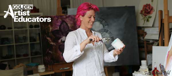 Golden Artist Educator - Helen AHA - undervisar i akvarell, akryl, hållbar konst. Akvarellkurs, akrylkurs, konstskola